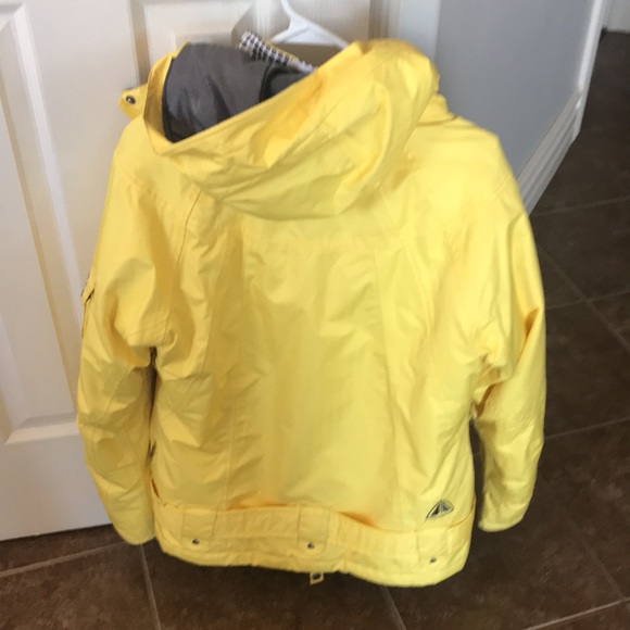 Winter jacket - Picture 4 of 7